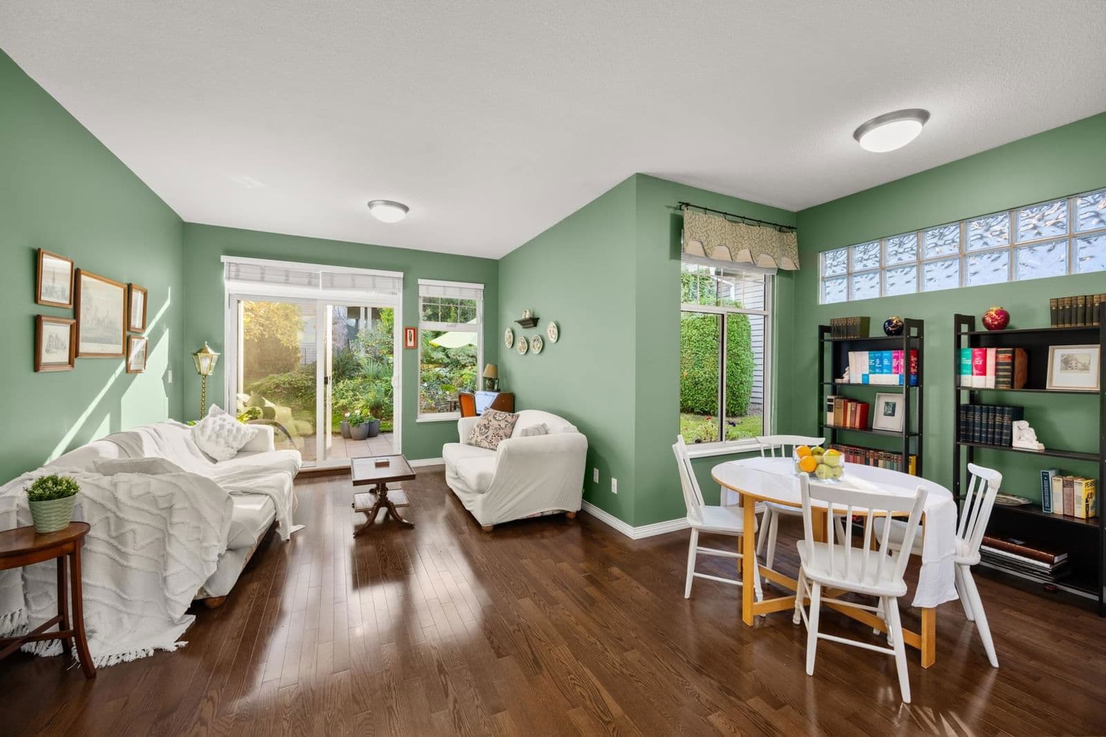 PublicWebsiteListing image 4