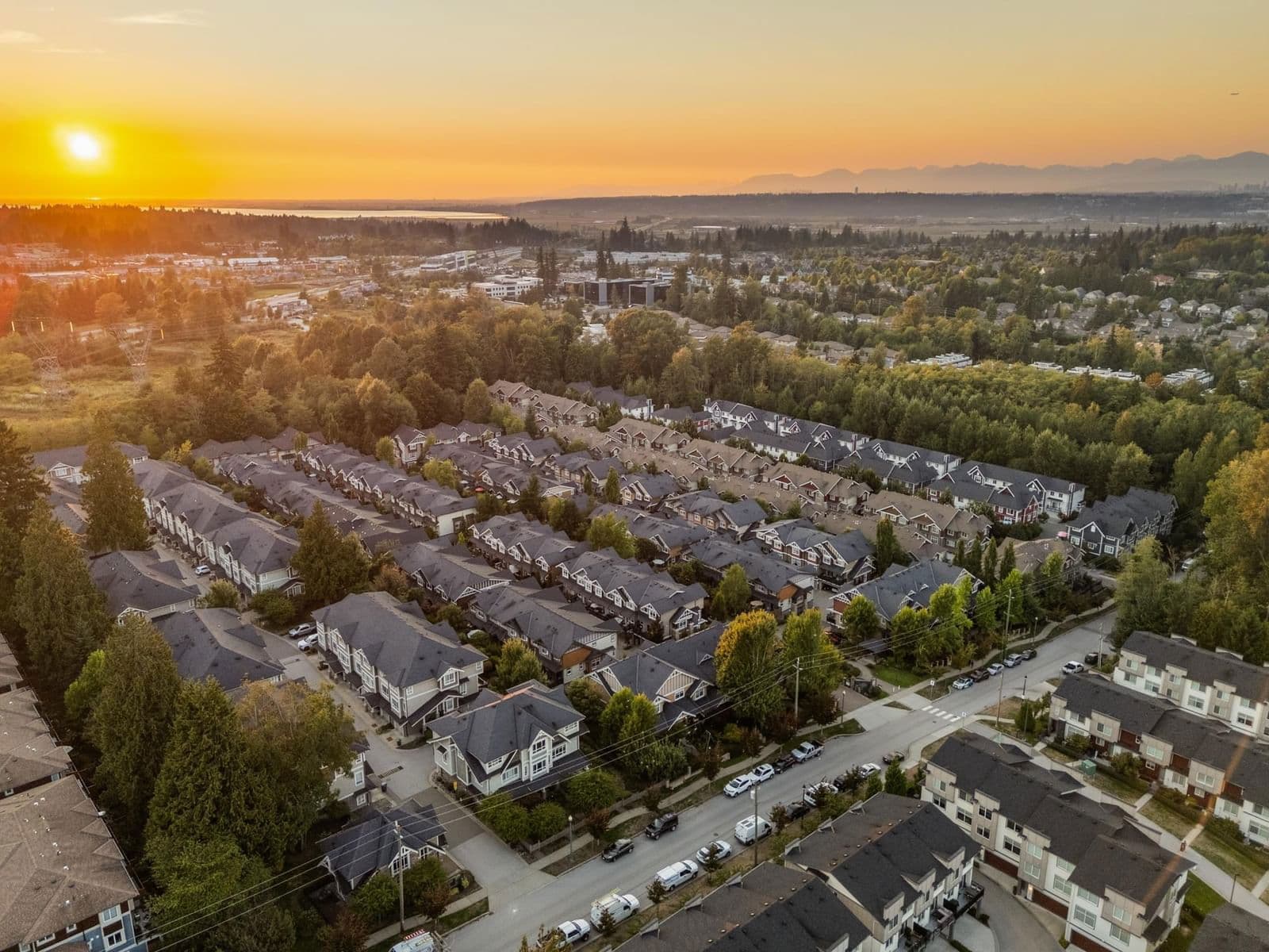 PublicWebsiteListing image 4